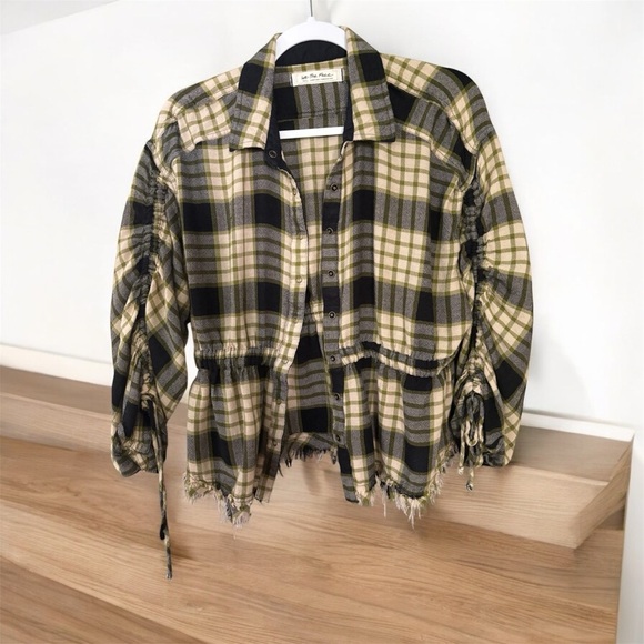 We The Free Plaid Pacific Dawn Frayed Top EUC! - Picture 2 of 6